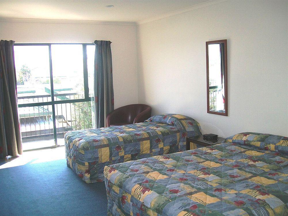 Cedar Court Motel ネーピア エクステリア 写真