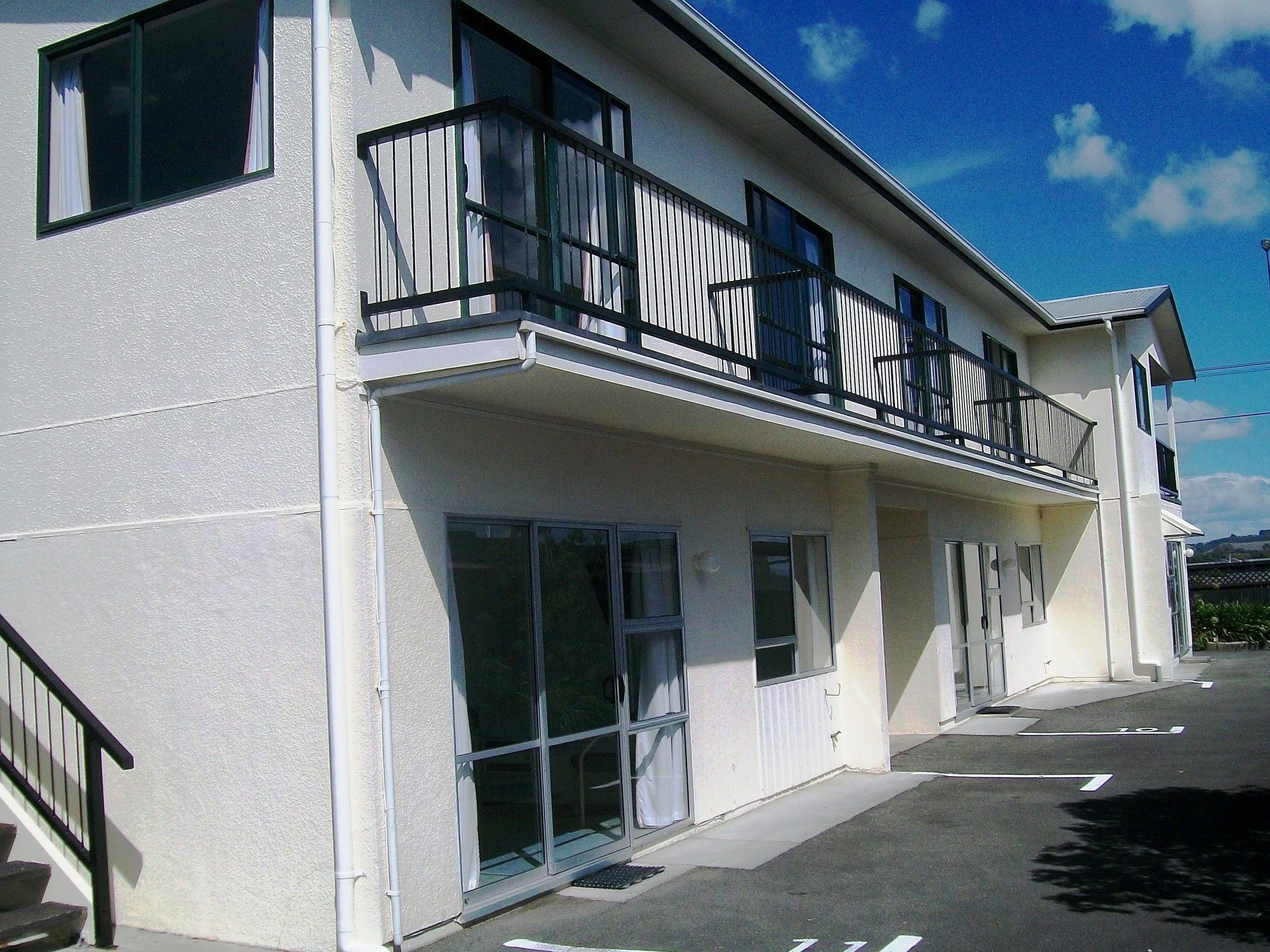 Cedar Court Motel ネーピア エクステリア 写真